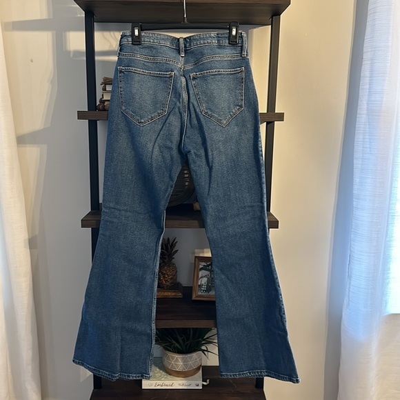 Abercrombie The Vintage Flare High Rise - Picture 3 of 3